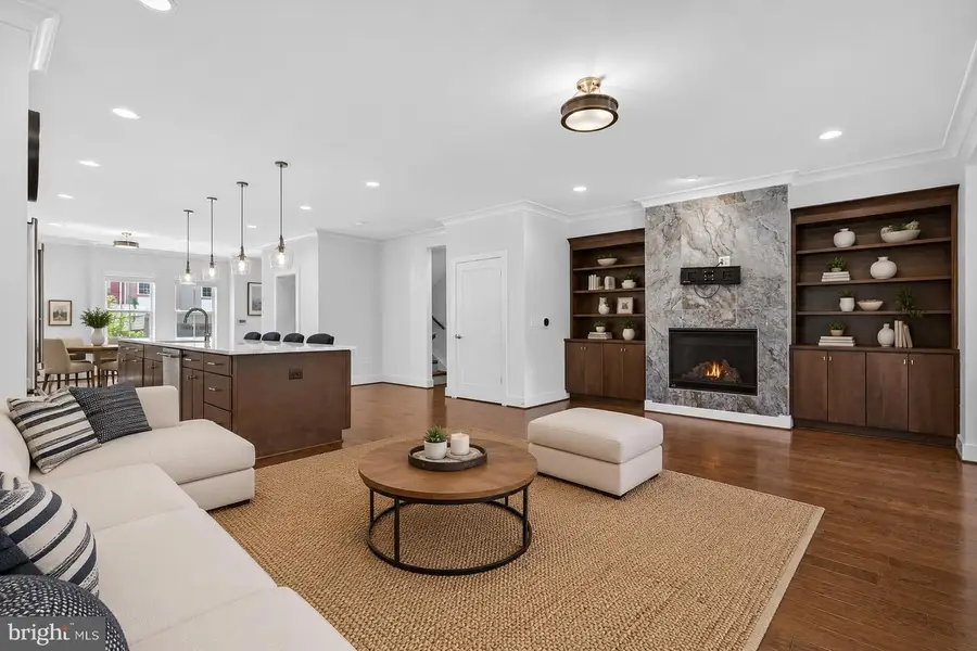 6127 Olivet Dr, Alexandria, VA 22315 - #2