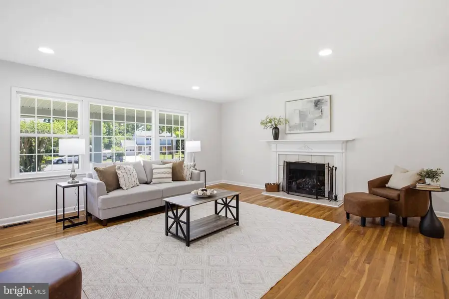4618 Guinea Rd, Fairfax, VA 22032 - #3