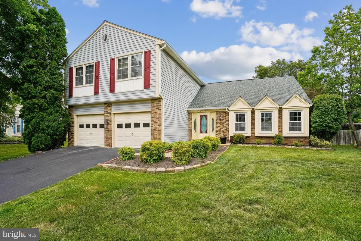 4609 Sand Rock Ln, Chantilly, VA 20151 - #1