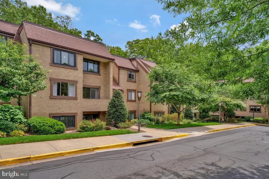 1663 Parkcrest Cir #200, Reston, VA 20190 - #2
