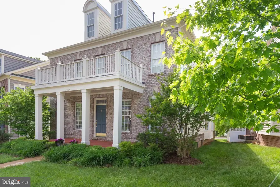 2894 Swanee Ln, Fairfax, VA 22031 - #2