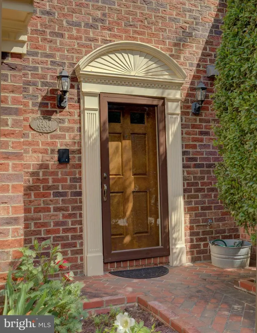 6304 Chaucer View Cir, Alexandria, VA 22304 - #3