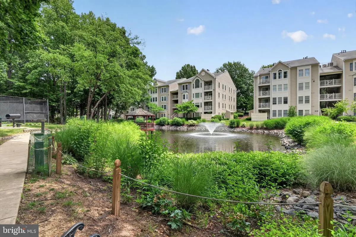 12249 Fairfield House Dr #411b, Fairfax, VA 22033 - #1