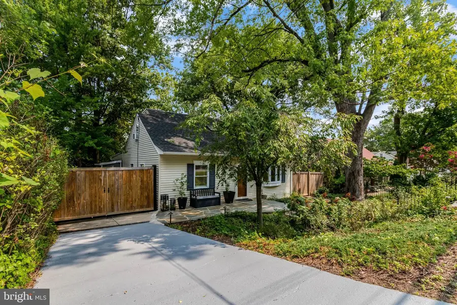 3200 Burgundy Rd, Alexandria, VA 22303 - #2