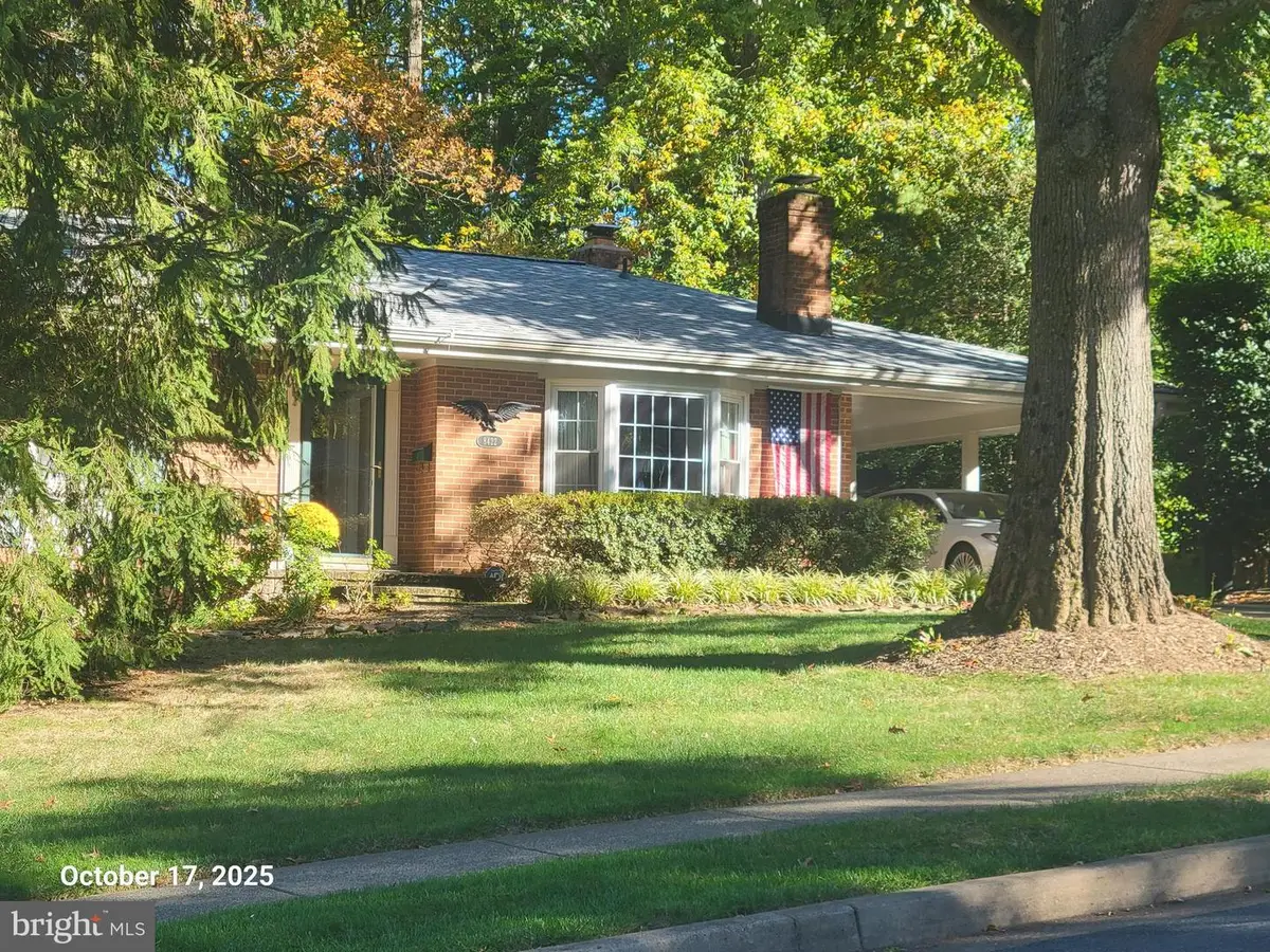 8422 Georgian Way, Annandale, VA 22003 - #1