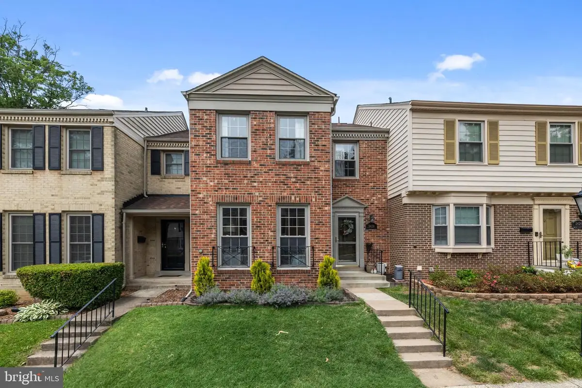 5426 Cabot Ridge Ct, Fairfax, VA 22032 - #1