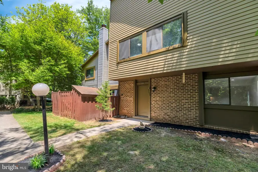 10669 Spring Oak Ct, Burke, VA 22015 - #3