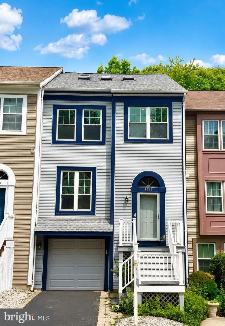8322 Linden Oaks Ct, Lorton, VA 22079 - #1