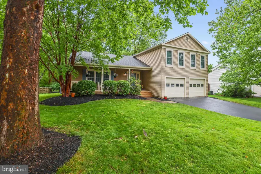 12755 Flat Meadow Ln, Herndon, VA 20171 - #3