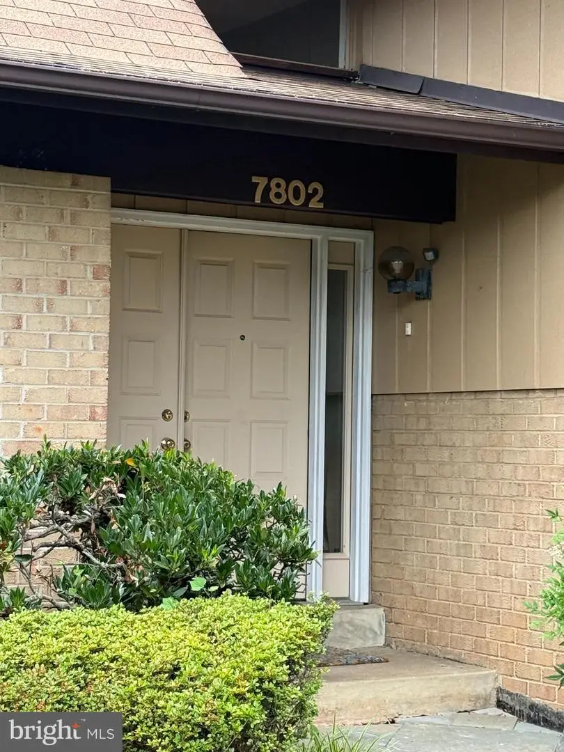 7802 Wincanton Ct, Falls Church, VA 22043 - #3