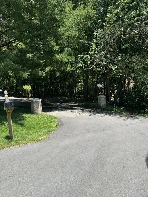 264 Golden Woods Ct, Great Falls, VA 22066 - #2
