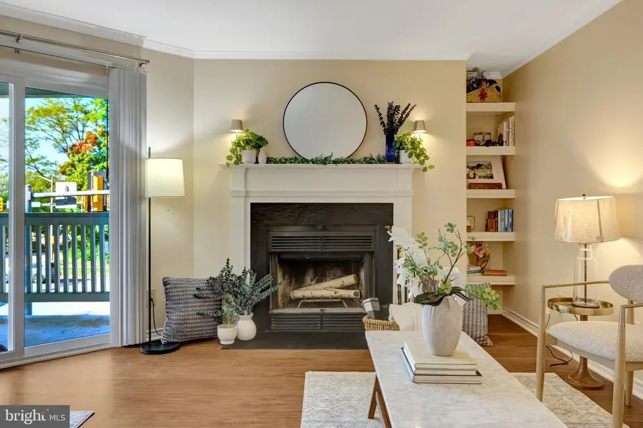 1538 Lincoln Way #202a, McLean, VA 22102 - #3