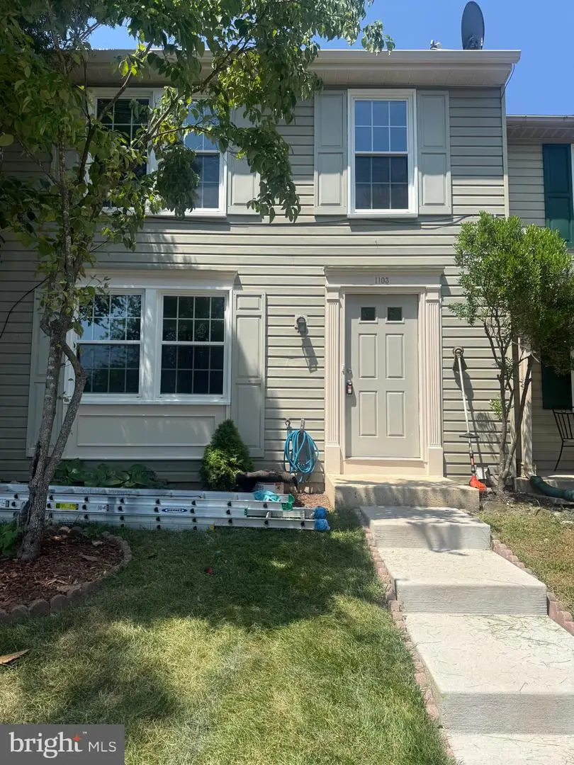 1103 Lopez Ln, Herndon, VA 20170 - #2