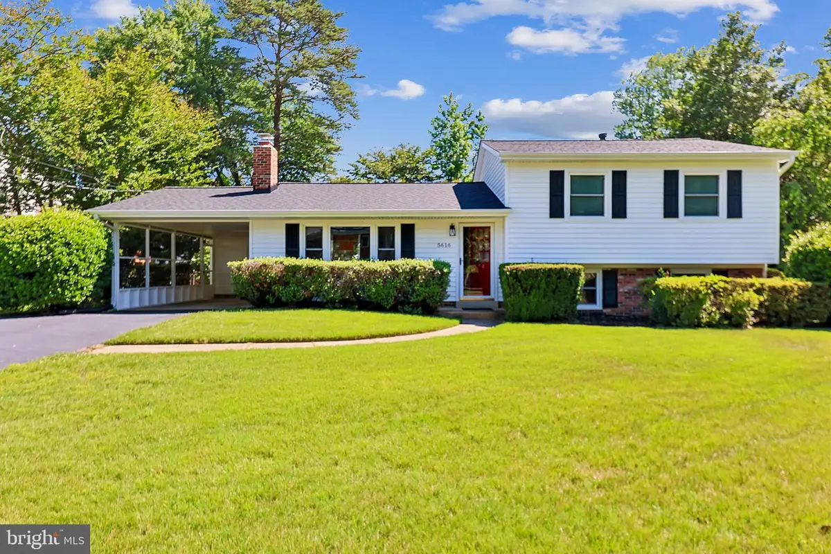5616 Ashfield Rd, Alexandria, VA 22315 - #1