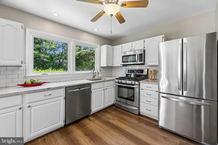 5616 Ashfield Rd, Alexandria, VA 22315 - #3