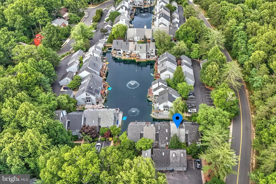 11172 Glade Dr, Reston, VA 20191 - #3