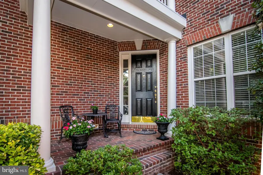 2460 Cypress Green Ln, Herndon, VA 20171 - #3