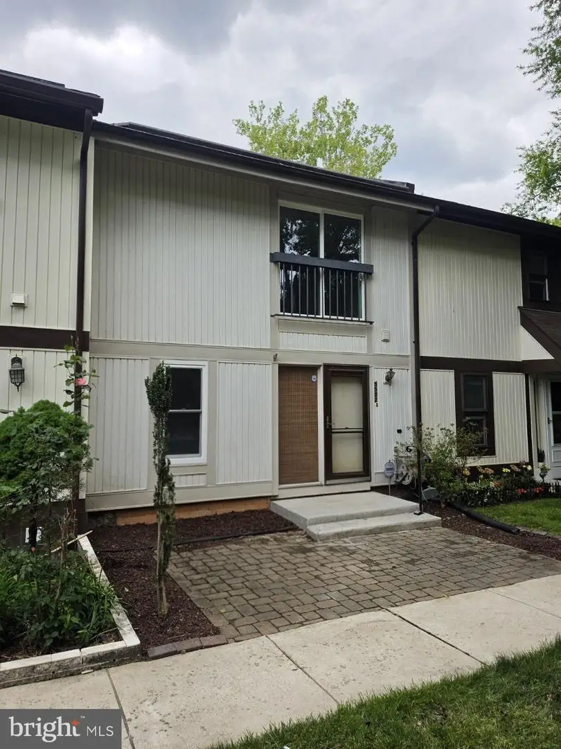 5502 Peppercorn Dr, Burke, VA 22015 - #1