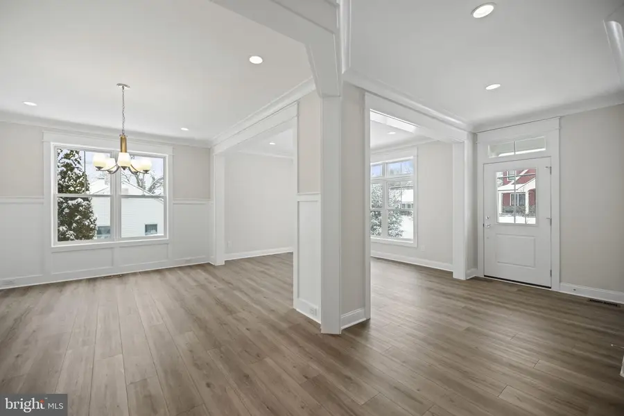 1901 Ware Rd, Falls Church, VA 22043 - #2