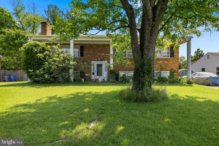 1559 Evers Dr, McLean, VA 22101 - #2