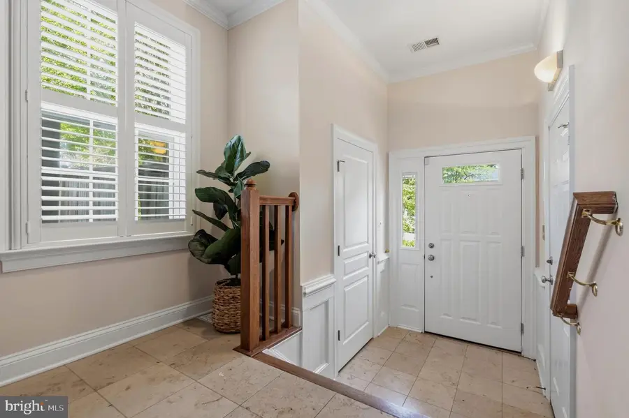 6453 Fourth St, Alexandria, VA 22312 - #3