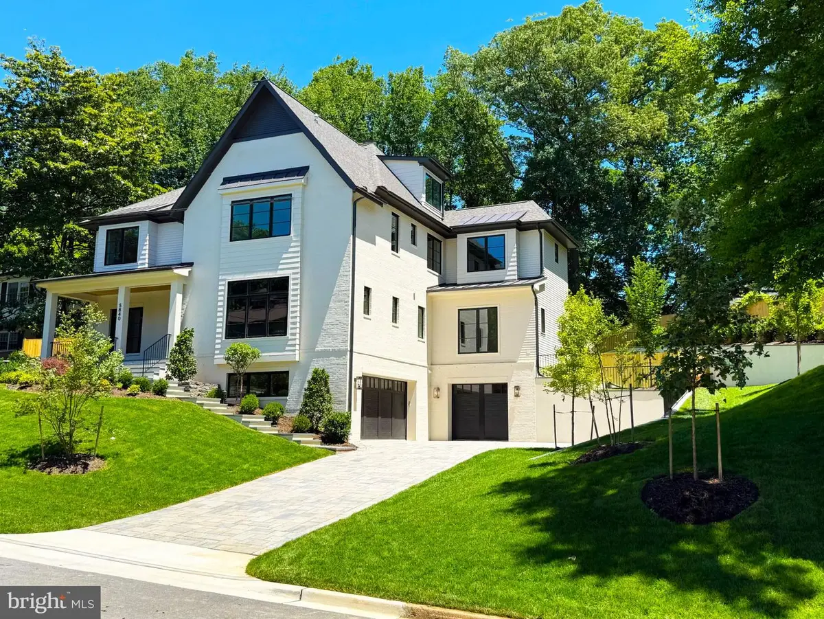 5840 Hilldon St, McLean, VA 22101 - #1