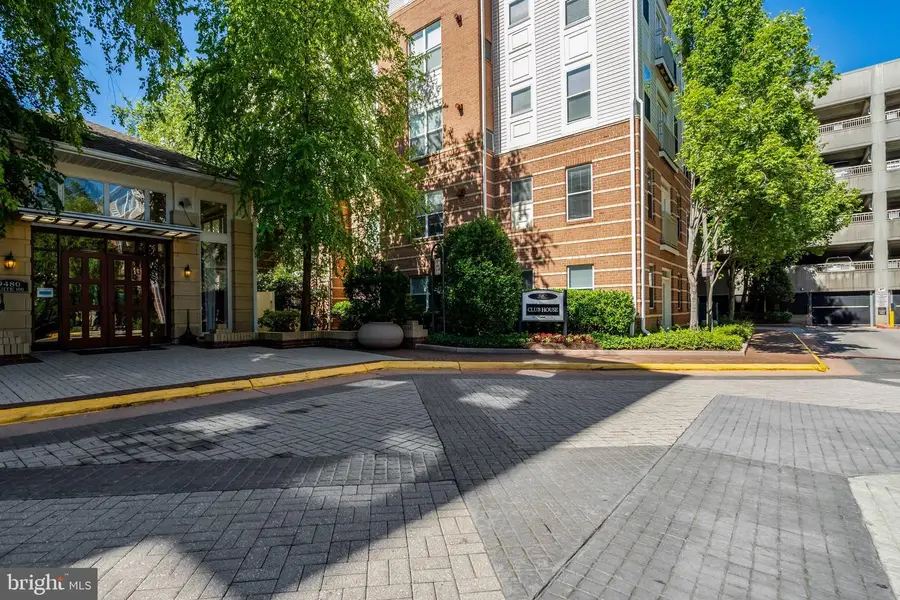 9480 Virginia Center Blvd #111, Vienna, VA 22181 - #3