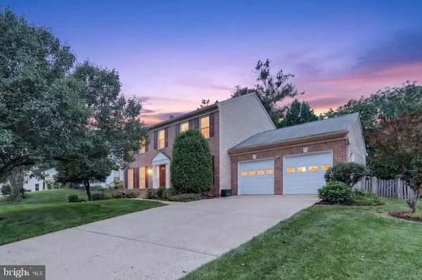 12212 Meadowstream, HERNDON, VA 20170