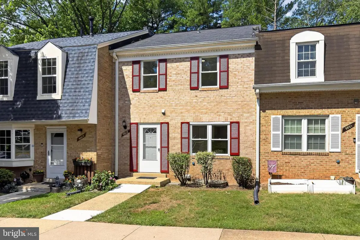 9849 Lakepointe Dr, Burke, VA 22015 - #1