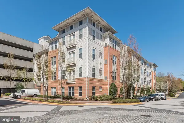 9486 Virginia Center Blvd #308, VIENNA, VA 22181