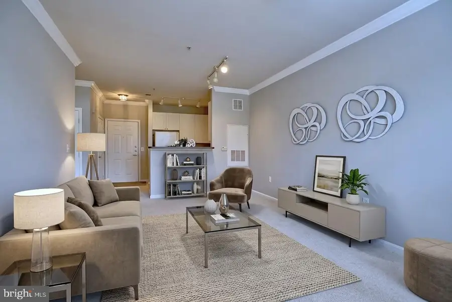 9486 Virginia Center Blvd #308, Vienna, VA 22181 - #3