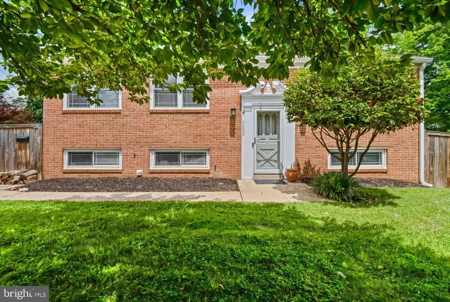6900 Southridge Dr, McLean, VA 22101 - #2