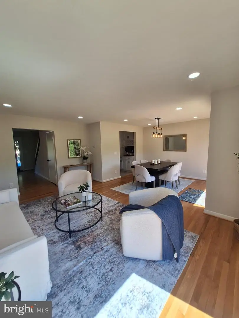 3415 Wheatwheel Ln, Annandale, VA 22003 - #3