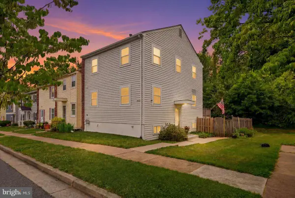 5526 Hollins Ln, BURKE, VA 22015