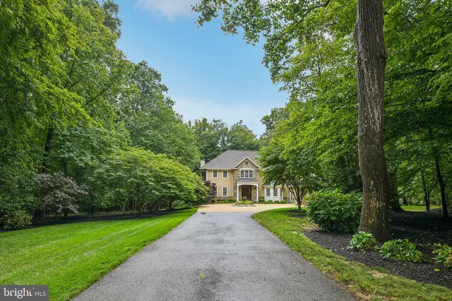512 Seneca Green Way, Great Falls, VA 22066 - #2