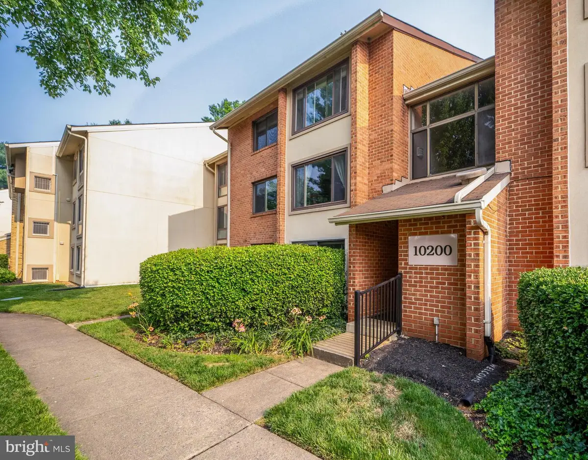 10200 Bushman Dr #114, Oakton, VA 22124 - #1