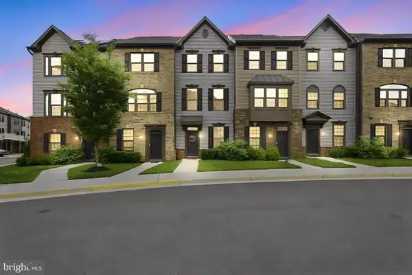 2764 Velocity Rd, HERNDON, VA 20171