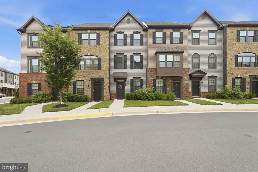 2764 Velocity Rd, Herndon, VA 20171 - #2