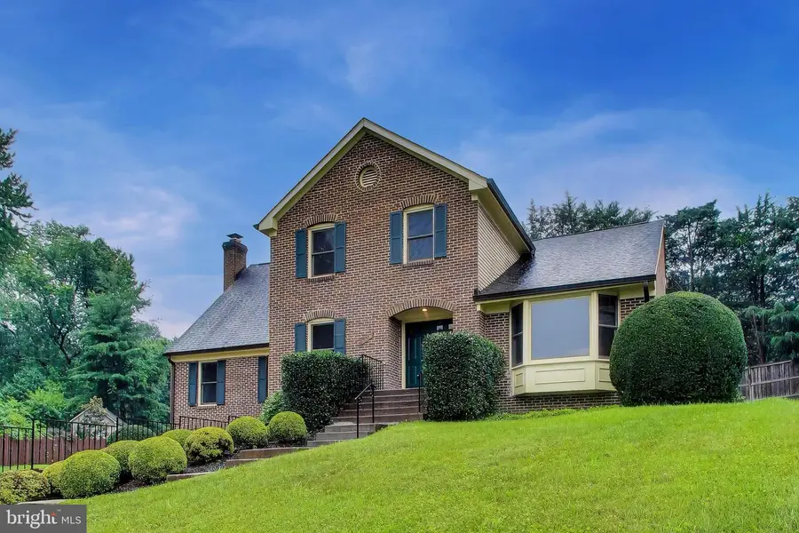 1018 Salt Meadow Ln, McLean, VA 22101 - #2