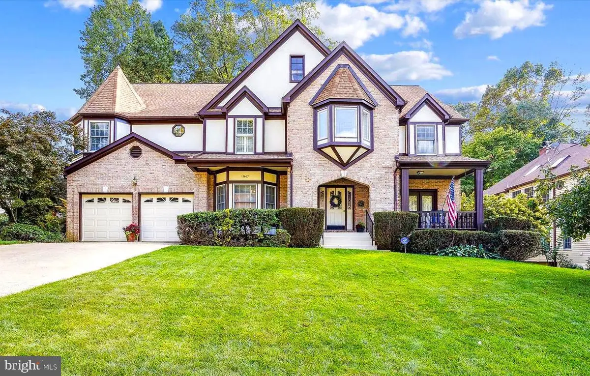 12607 Lake Normandy Ln, Fairfax, VA 22030 - #1