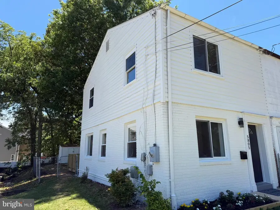 5805 Blaine Dr, Alexandria, VA 22303 - #2