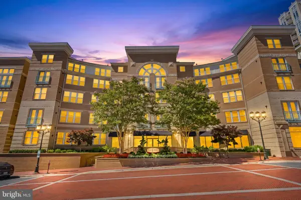 12000 Market St #146, RESTON, VA 20190
