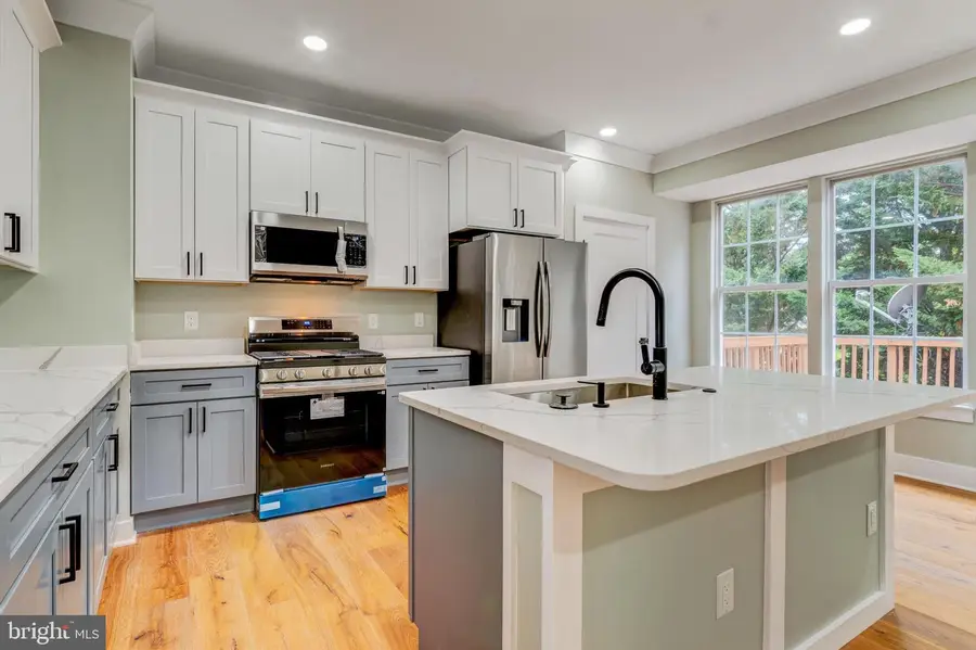 2614 Tarleton Corner Dr, Herndon, VA 20171 - #3