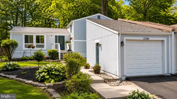 2240 Sanibel Dr, RESTON, VA 20191