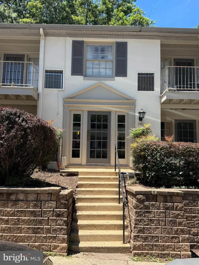 5902-d Kingsford Rd, Springfield, VA 22152 - #1