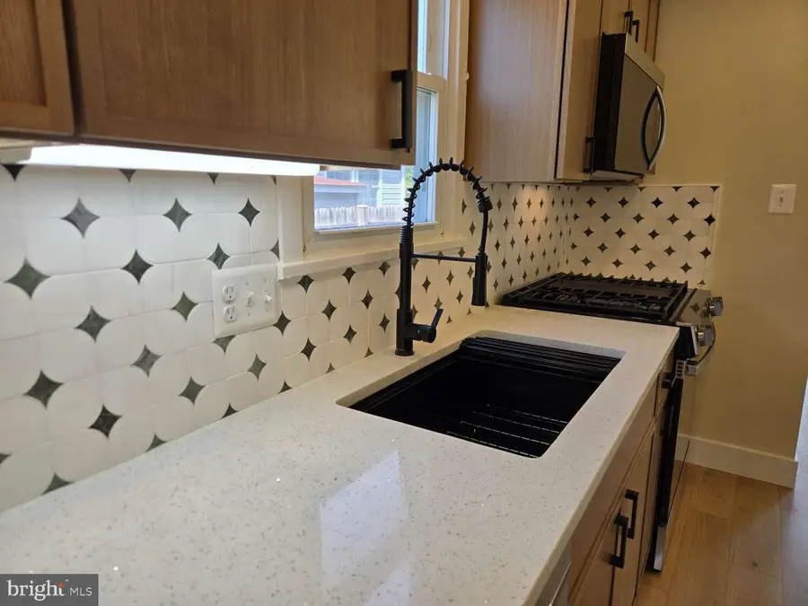 2949 Rosemary Ln, Falls Church, VA 22042 - #3