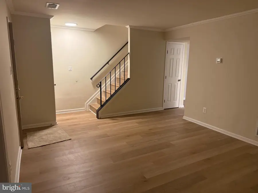1287 Springtide Pl, Herndon, VA 20170 - #3