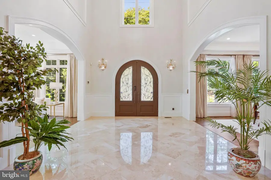 6700 Lupine Ln, McLean, VA 22101 - #3
