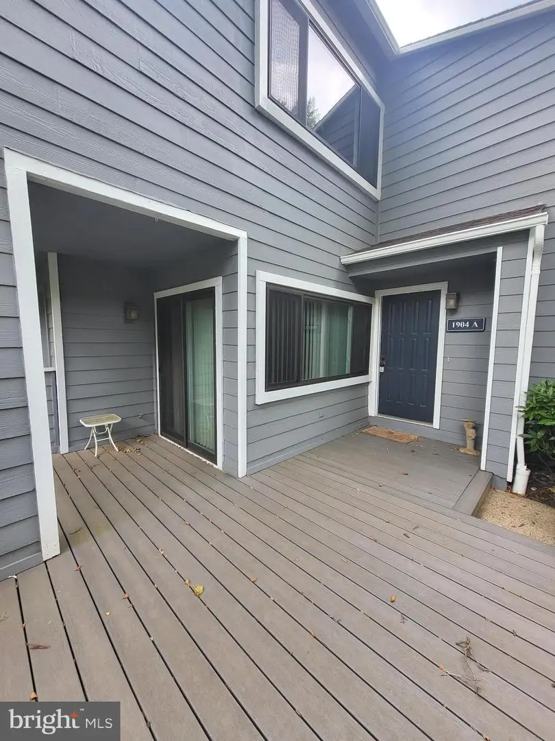 1904-a Villaridge Dr, Reston, VA 20191 - #1