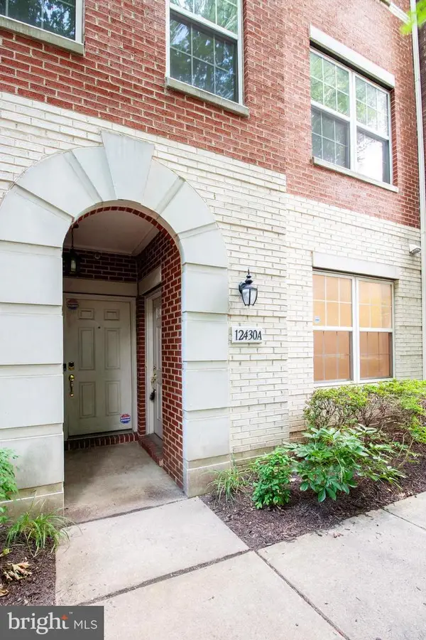 12430-a Liberty Bridge Rd, FAIRFAX, VA 22033